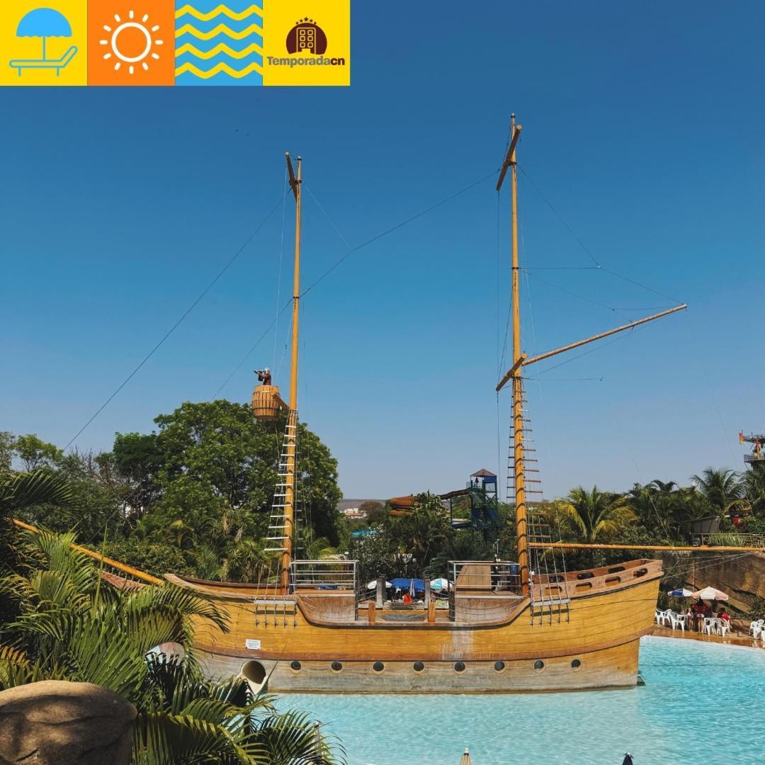 Piazza Com Acesso Ao Acqua Park Apart otel Caldas Novas Dış mekan fotoğraf